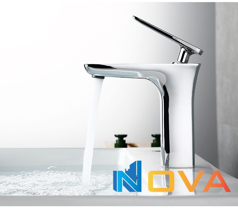 Chậu lavabo đạt bàn hoa văn vàng